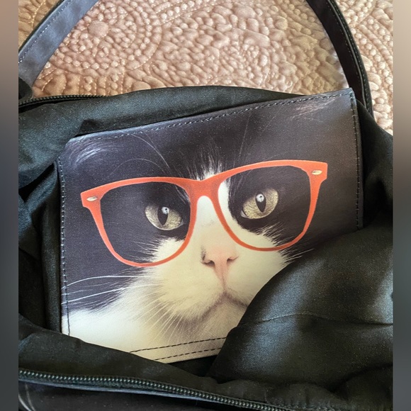 Black and White Cat Face Tote Bag - Picture 4 of 4